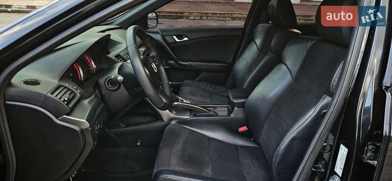 Седан Honda Accord 2012 в Желтых Водах