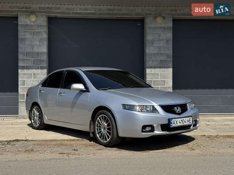 Седан Honda Accord 2004 в Харькове