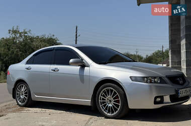 Седан Honda Accord 2004 в 