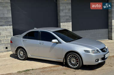 Седан Honda Accord 2004 в 