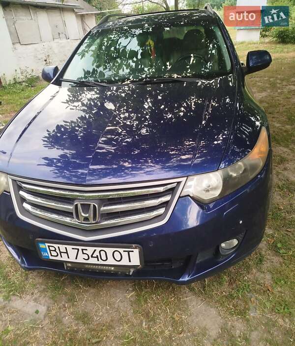 Универсал Honda Accord 2008 в 