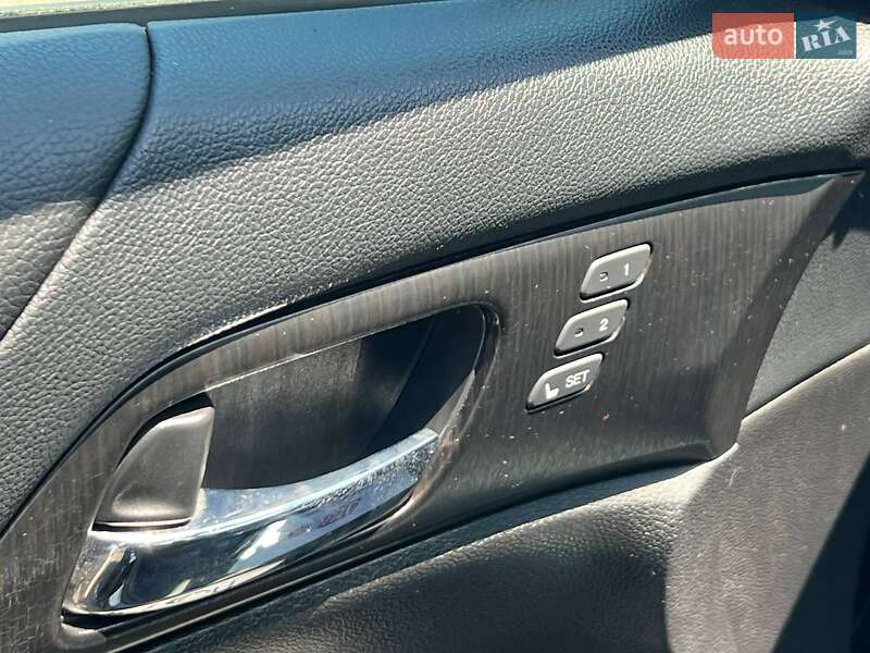Седан Honda Accord 2013 в Одессе