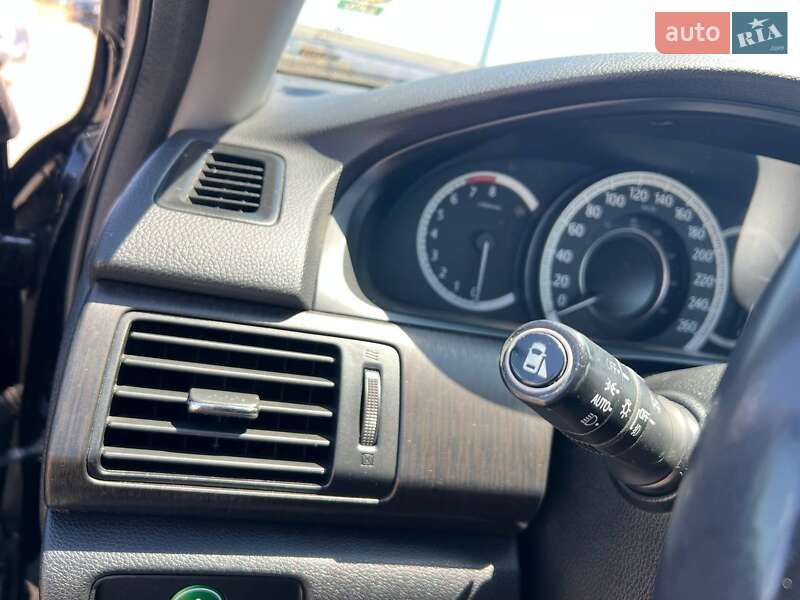 Седан Honda Accord 2013 в Одессе