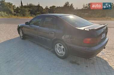 Седан Honda Accord 1993 в 