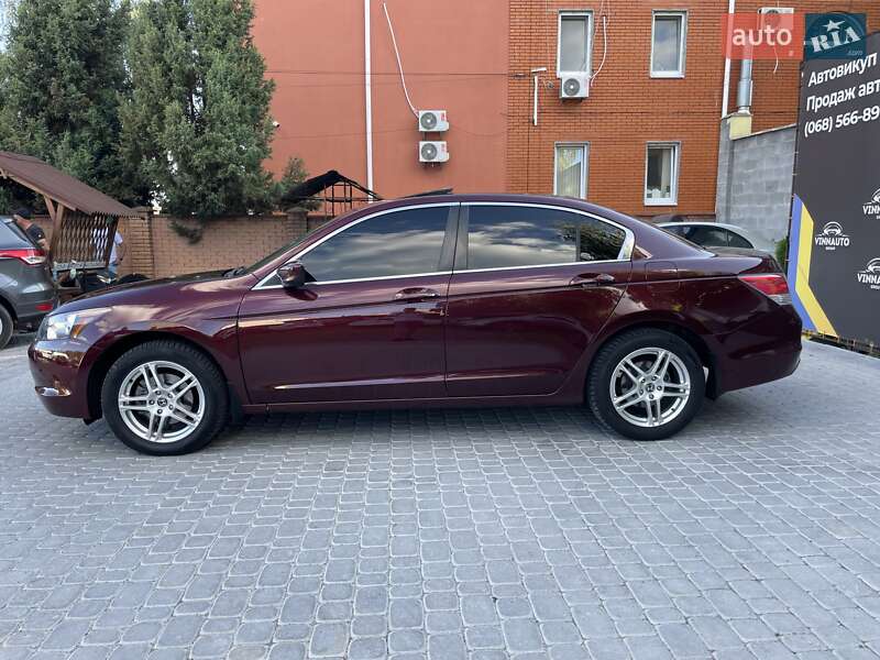 Седан Honda Accord 2008 в Виннице