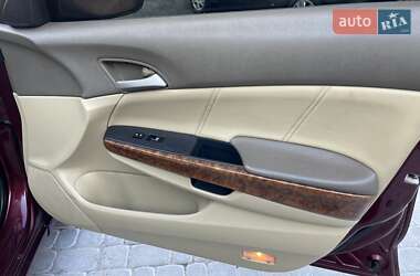 Седан Honda Accord 2008 в 