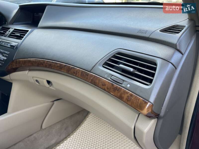 Седан Honda Accord 2008 в Виннице