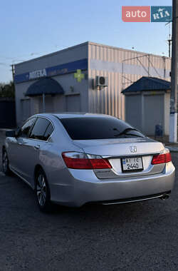 Седан Honda Accord 2014 в 