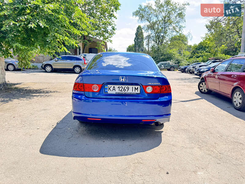 Седан Honda Accord 2006 в Києві