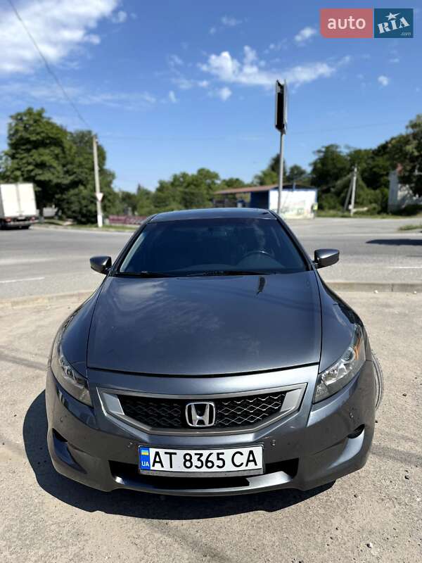Купе Honda Accord 2008 в Рогатине