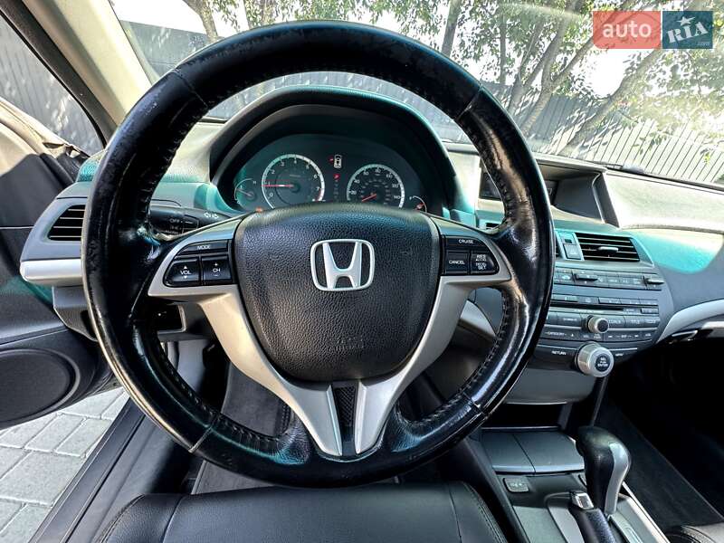 Купе Honda Accord 2008 в Рогатине
