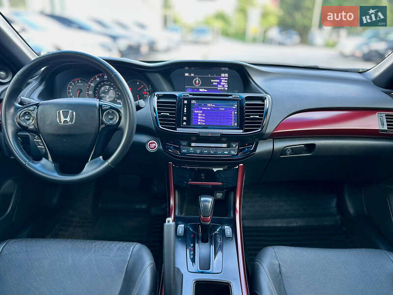 Купе Honda Accord 2016 в Днепре