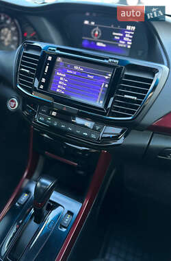 Купе Honda Accord 2016 в 