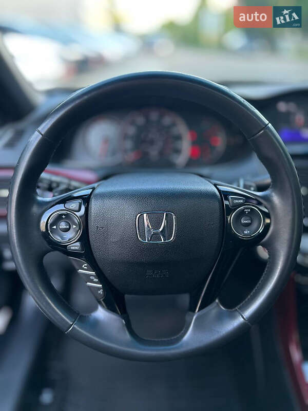 Купе Honda Accord 2016 в Днепре