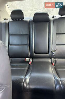 Седан Honda Accord 2010 в 