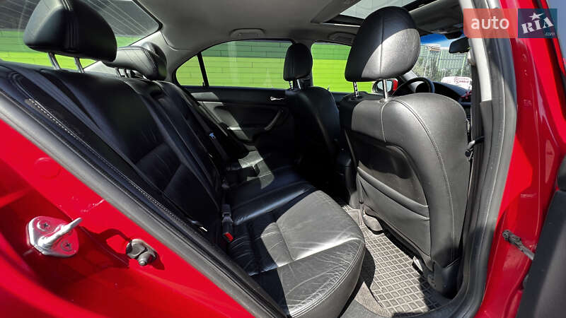 Седан Honda Accord 2006 в Киеве