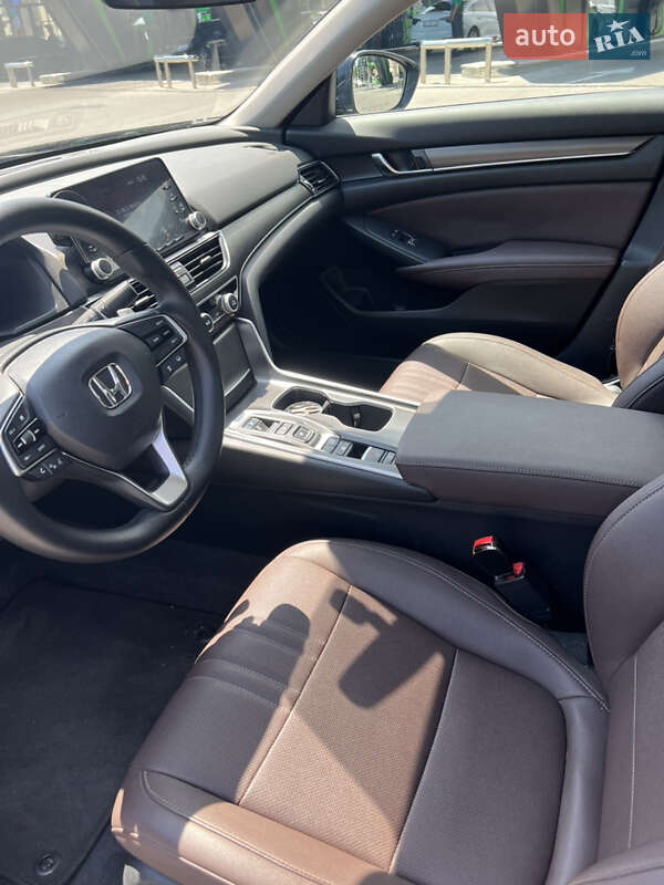 Седан Honda Accord 2020 в Одессе