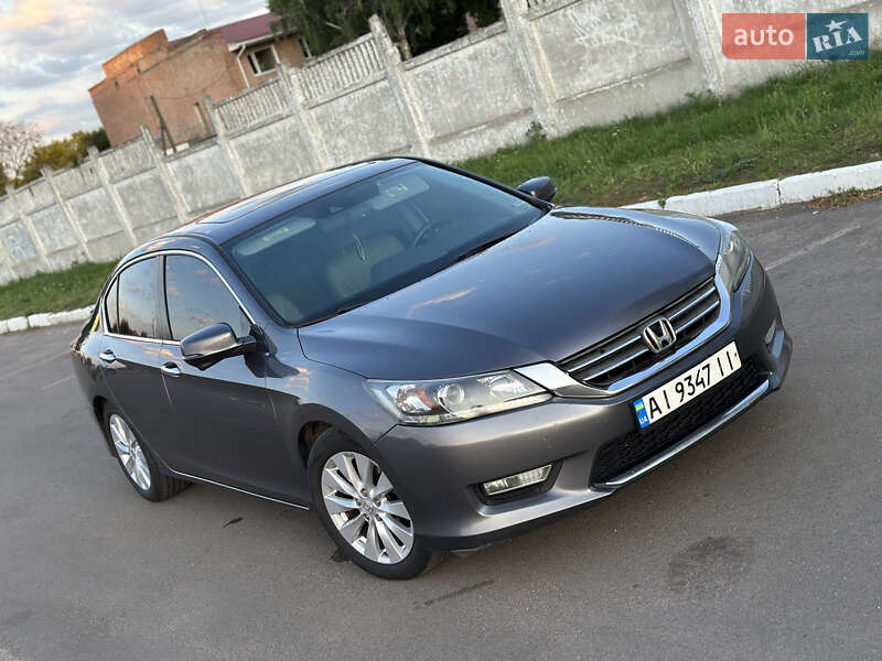 Седан Honda Accord 2014 в 