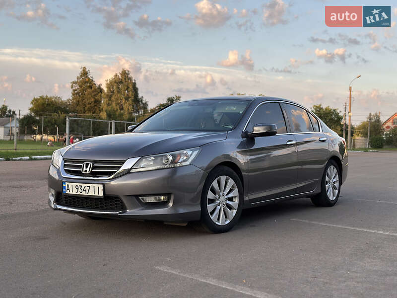 Седан Honda Accord 2014 в Прилуках
