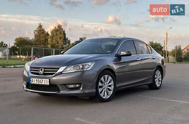 Седан Honda Accord 2014 в 
