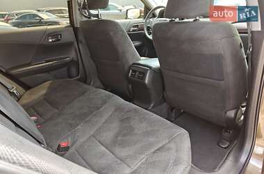 Седан Honda Accord 2016 в 
