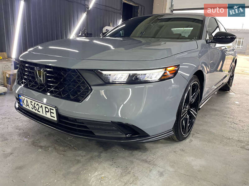 Седан Honda Accord 2023 в 