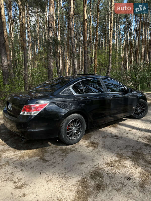 Седан Honda Accord 2008 в Ирпене