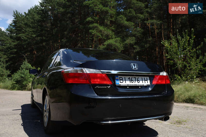 Седан Honda Accord 2014 в Кременчуге
