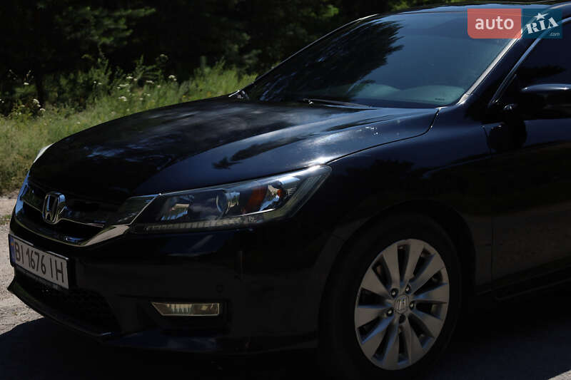 Седан Honda Accord 2014 в Кременчуге
