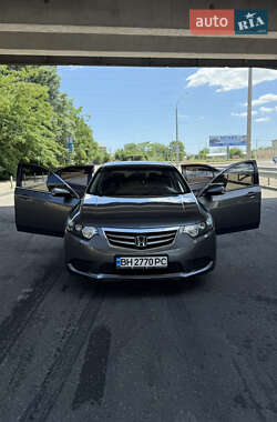 Седан Honda Accord 2012 в 