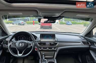 Седан Honda Accord 2018 в 