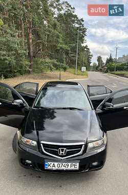 Седан Honda Accord 2005 в Киеве