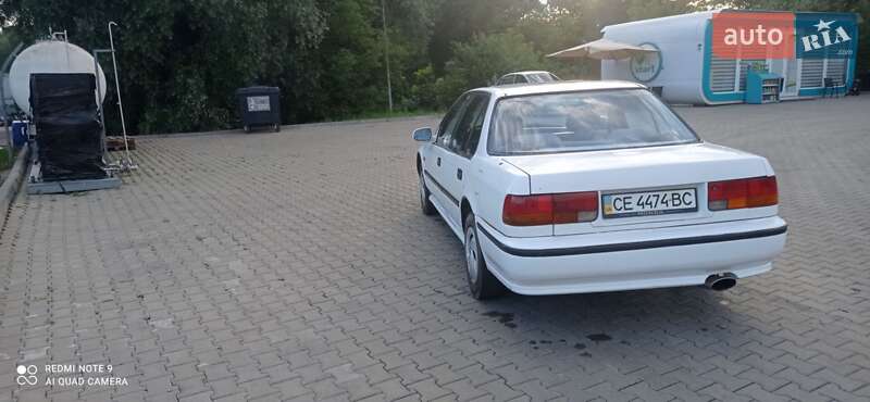Седан Honda Accord 1993 в Черновцах