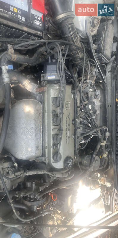 Седан Honda Accord 2000 в Черновцах
