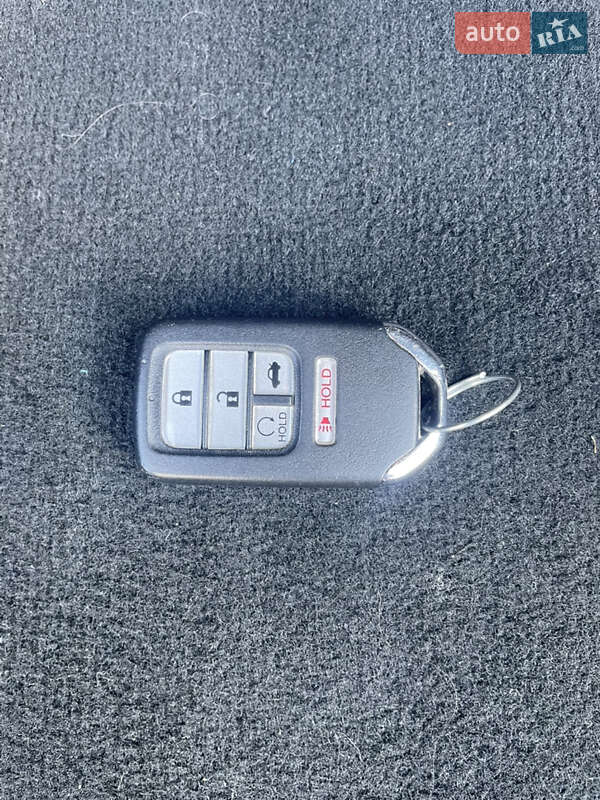 Седан Honda Accord 2016 в Киеве