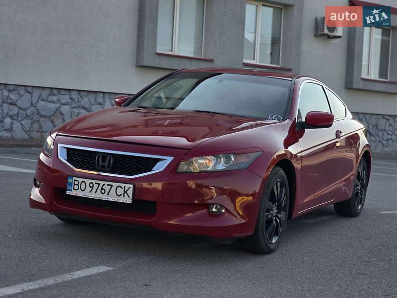 Купе Honda Accord 2010 в Тернополе