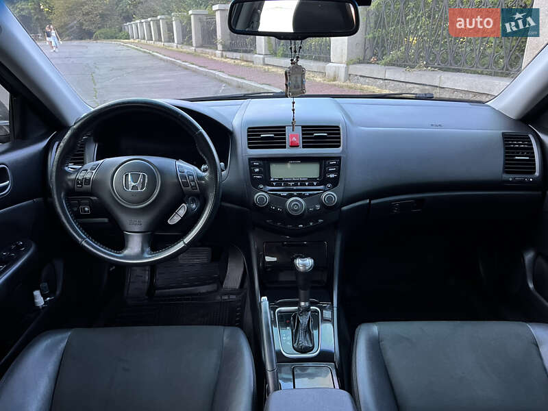 Седан Honda Accord 2008 в Умани
