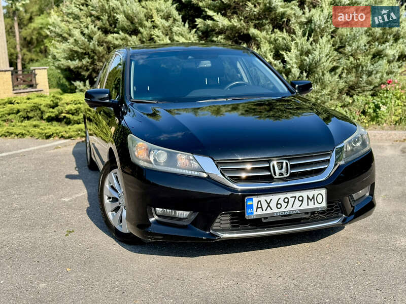 Седан Honda Accord 2015 в Харькове