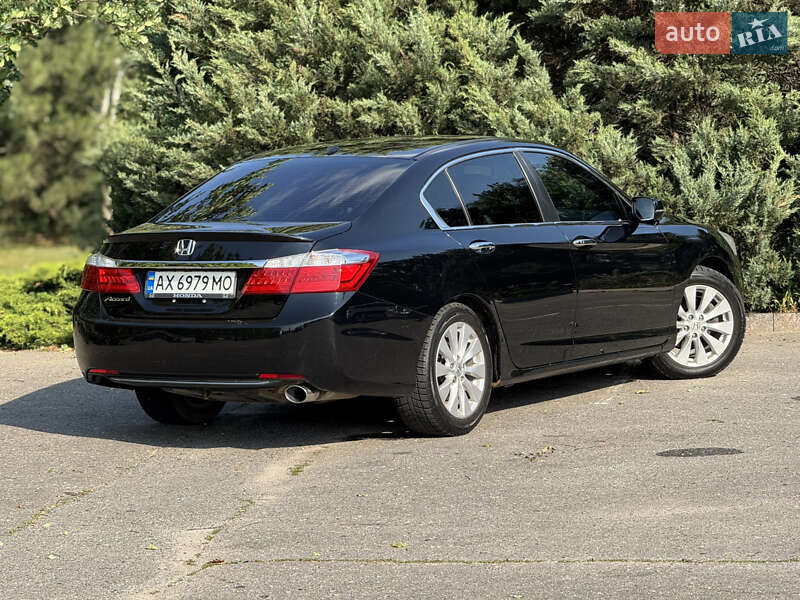 Седан Honda Accord 2015 в Харькове