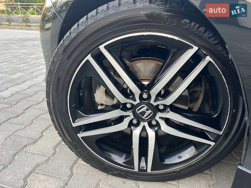 Седан Honda Accord 2017 в Николаеве