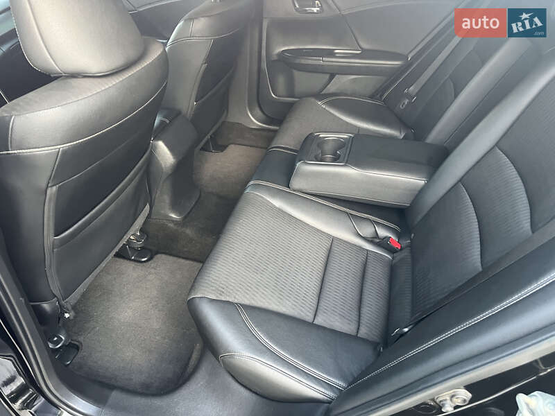 Седан Honda Accord 2017 в Николаеве