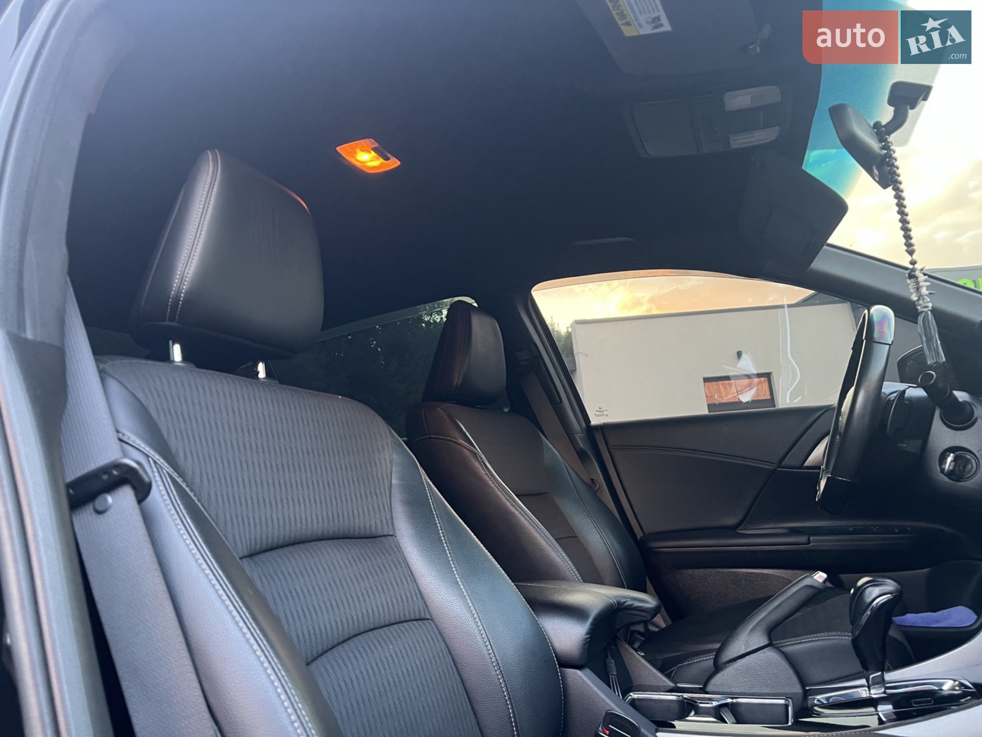 2017 Honda Accord - мініатюра 27