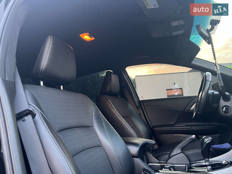 Седан Honda Accord 2017 в Николаеве