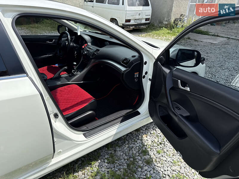 Седан Honda Accord 2008 в Черновцах