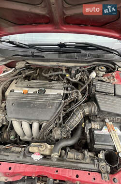 Седан Honda Accord 2004 в  фото 7 Седан Honda Accord 2004 в