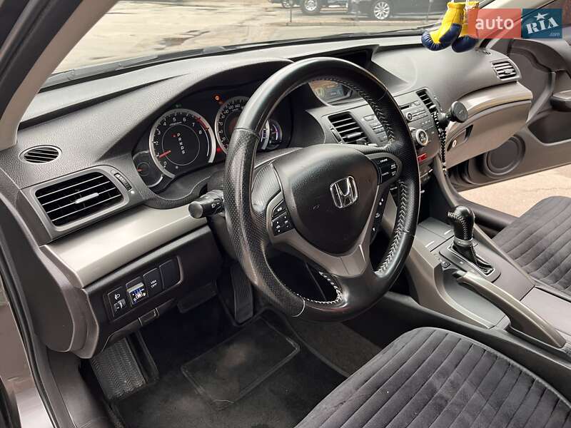 Универсал Honda Accord 2008 в Киеве