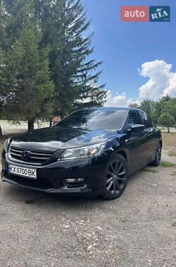 Седан Honda Accord 2014 в 