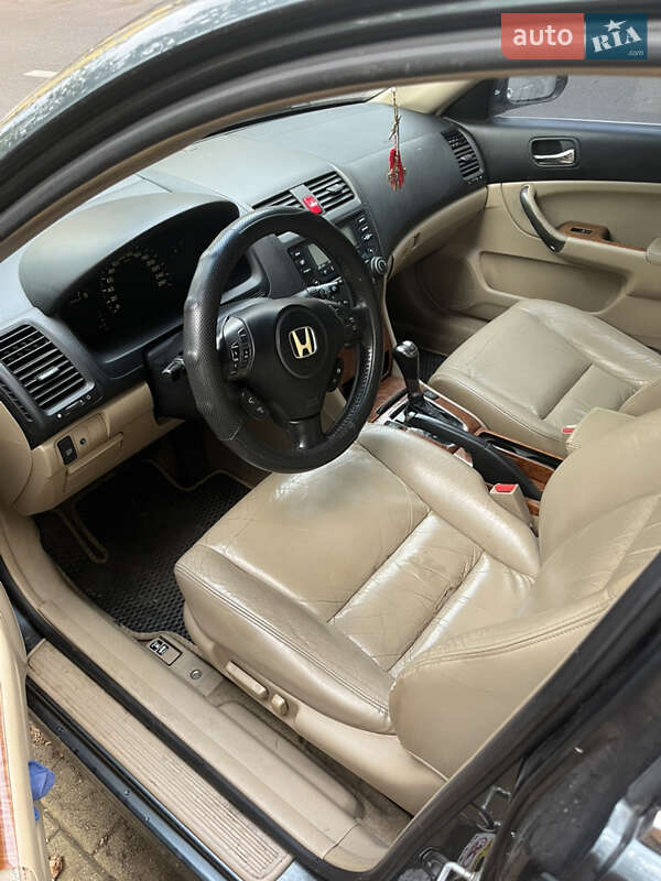 Honda Accord 2006