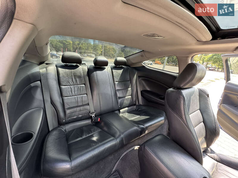 Купе Honda Accord 2011 в Одессе