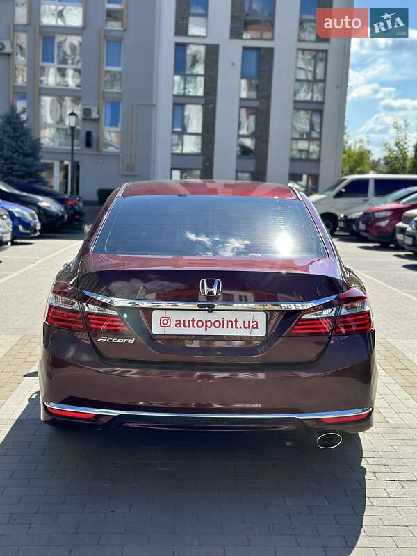 Седан Honda Accord 2016 в Белогородке